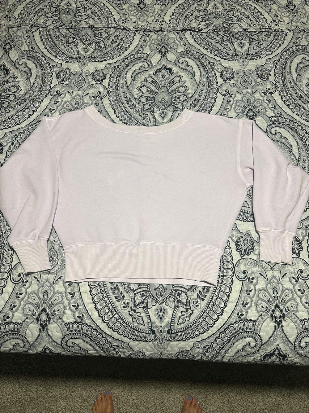 aerie Lightweight Off-Shoulder Sweatshirt in Pale Lavender